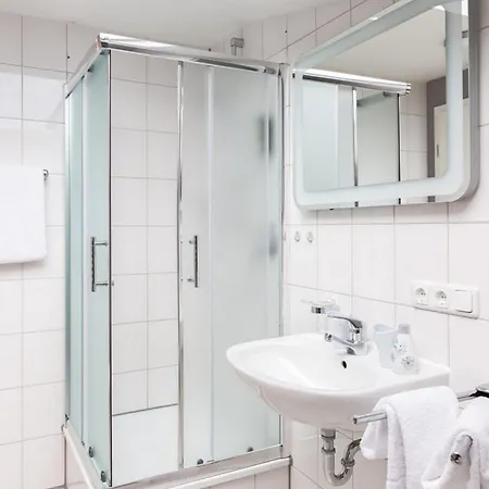 Wildgruen Panorama 8b プフロンテン